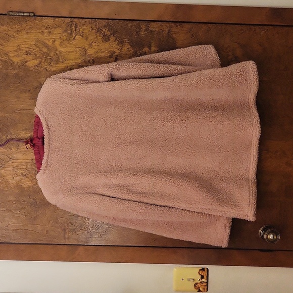 Oversized sherpalike pullover top M NWOT - Picture 4 of 7